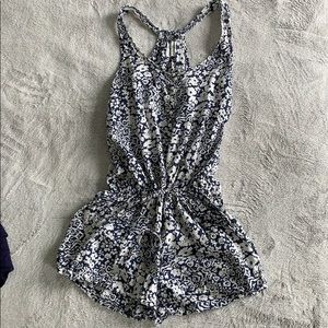 Small Aeropostale romper with cinch tie waist